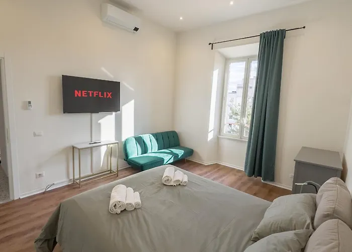 Apartment Colosseum Charme
